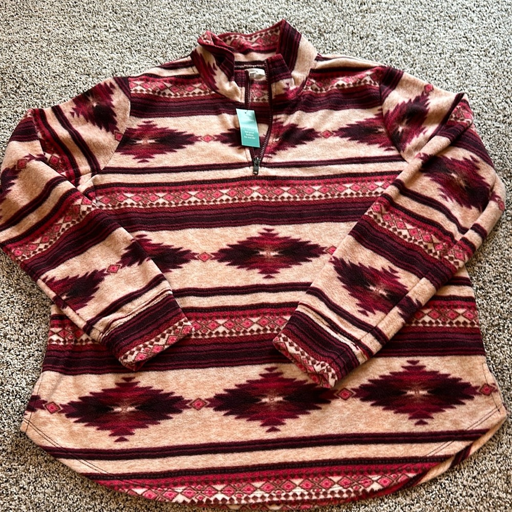 NEW WITH TAGS Maurices western print fleece pullover